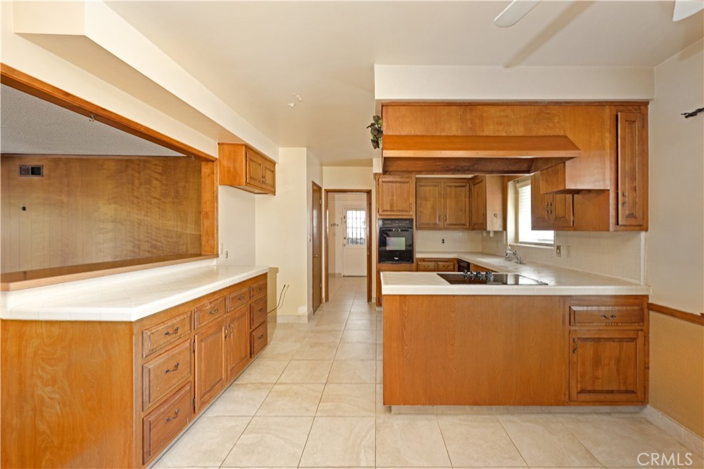 8635 Muller Property Photo 11