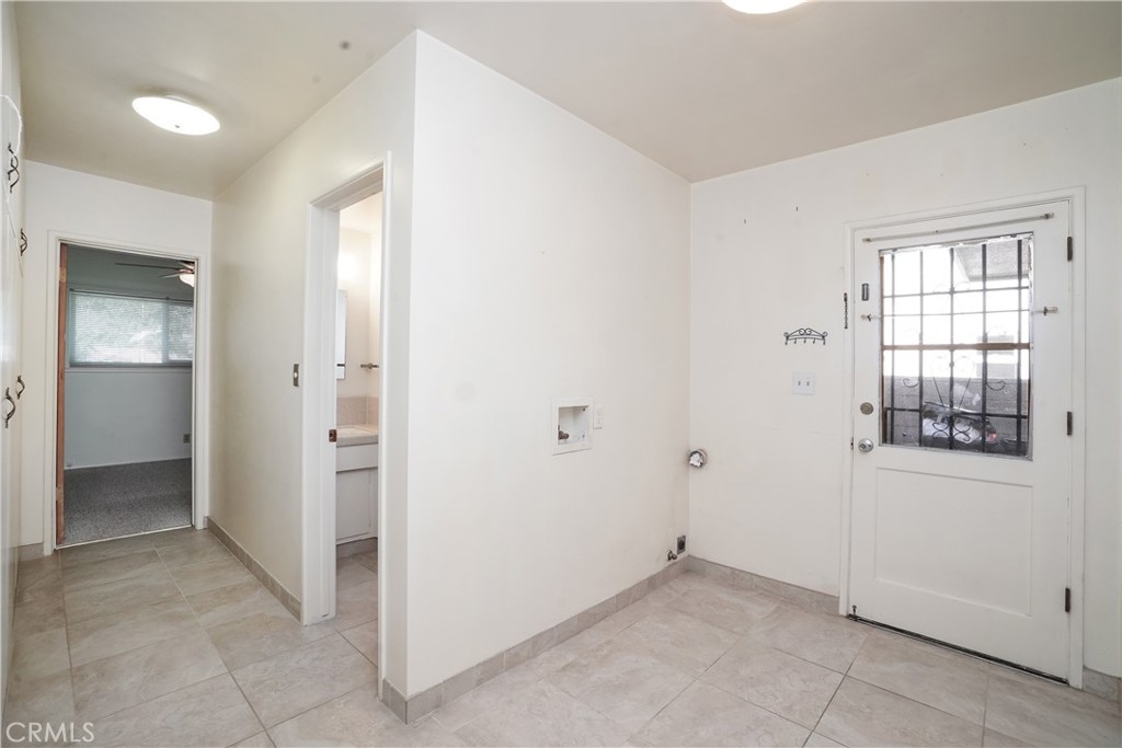 8635 Muller Property Photo 14