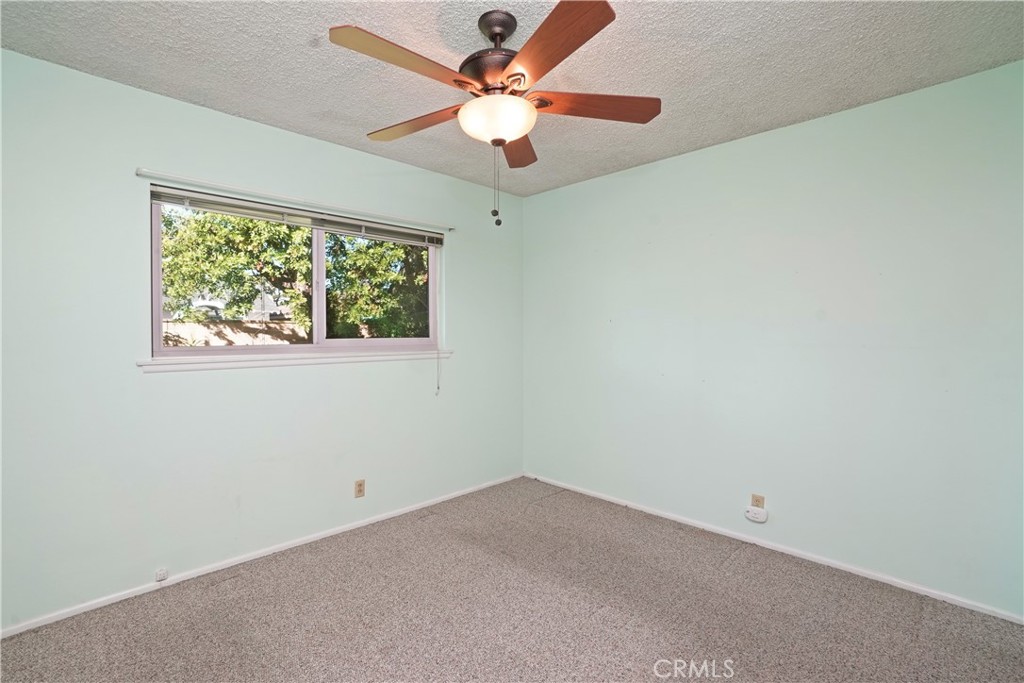 8635 Muller Property Photo 17