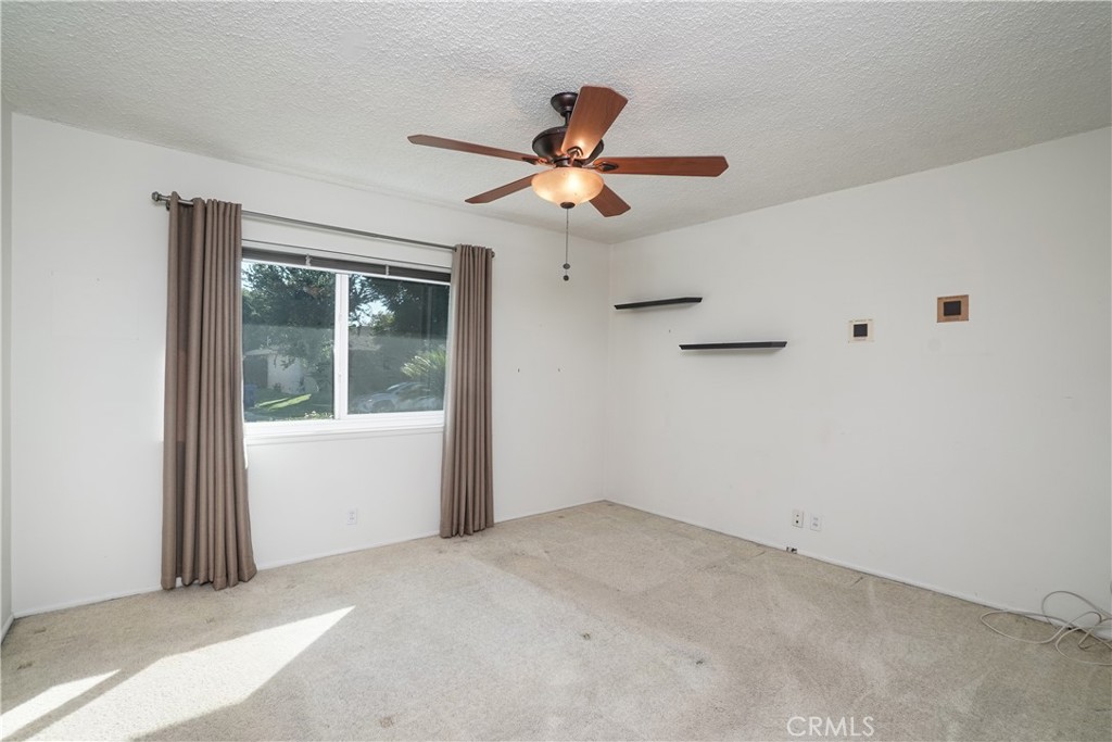 8635 Muller Property Photo 28