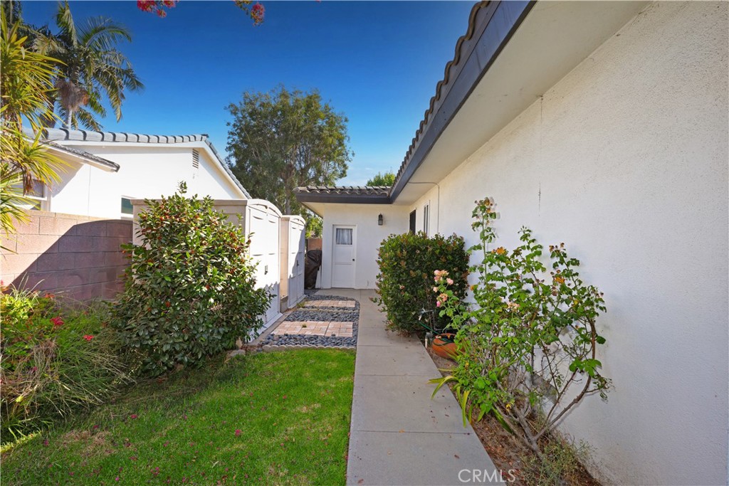 8635 Muller Property Photo 33