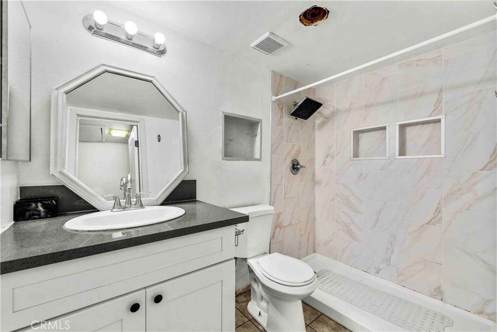 1791 Neil Armstrong 102 Property Photo 29