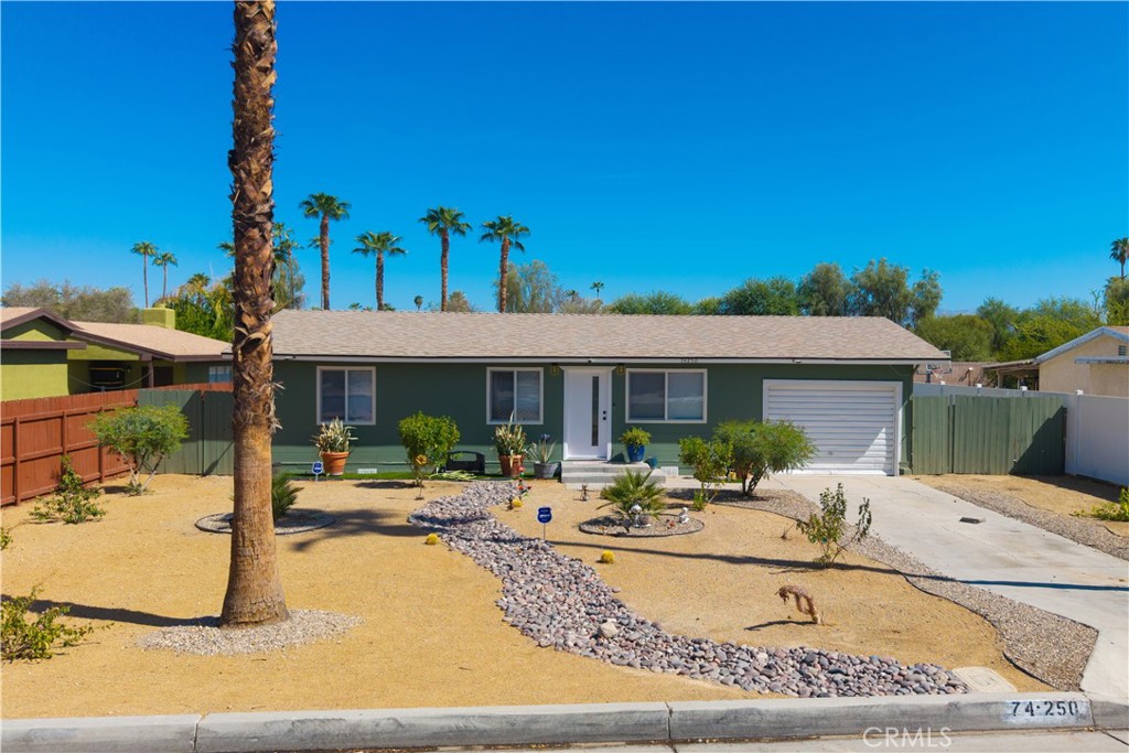 74250 Goleta Property Photo 1