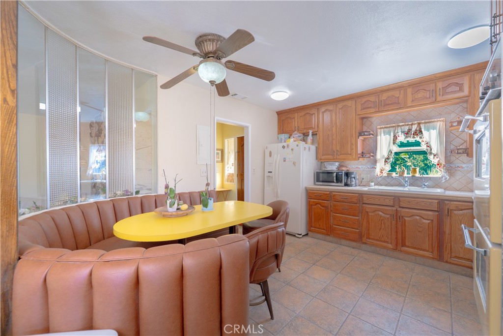 945 Mira Valle Street Property Photo 7