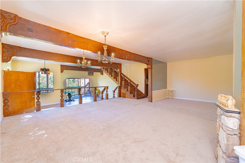 945 Mira Valle Street Property Photo 10