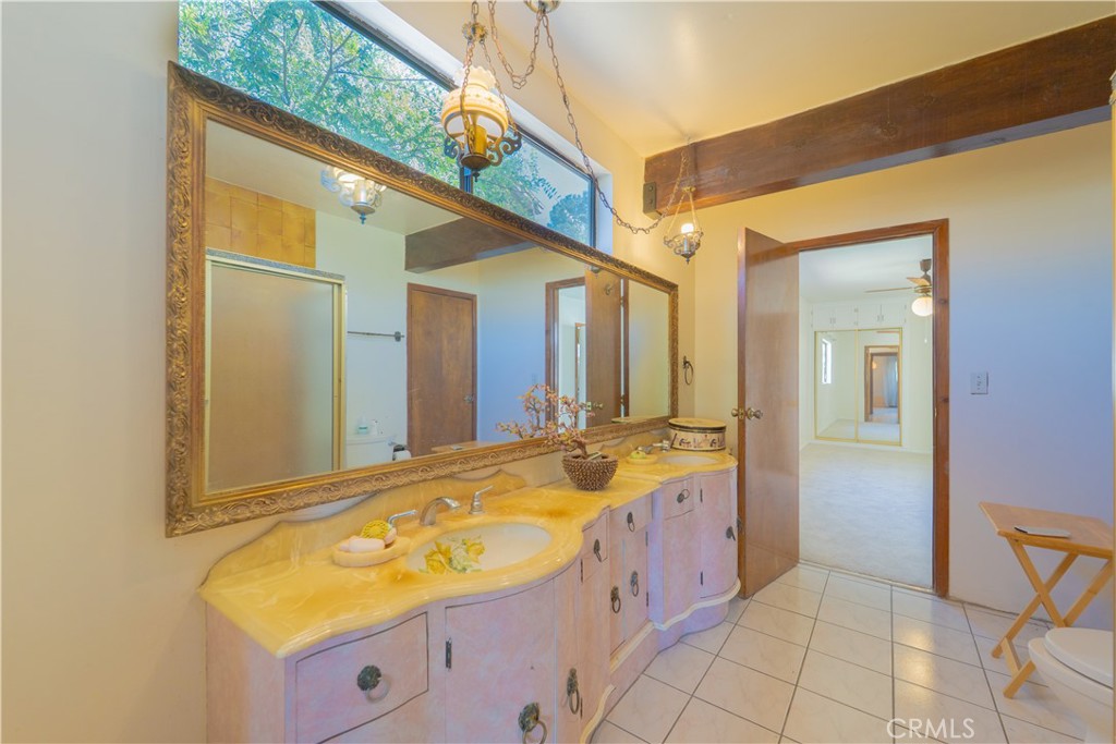 945 Mira Valle Street Property Photo 20