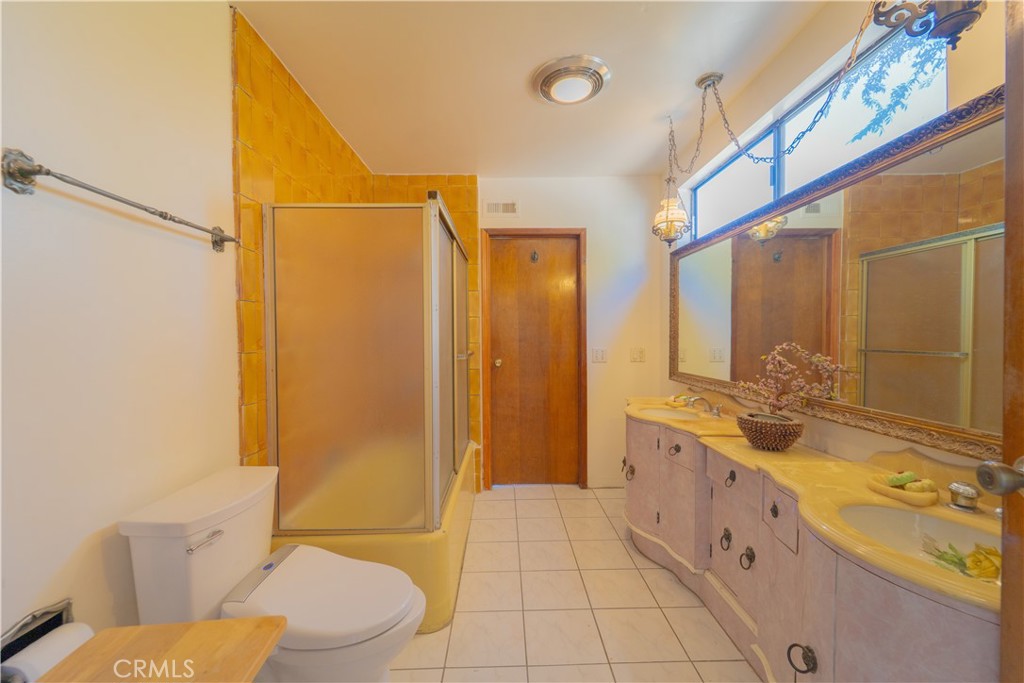 945 Mira Valle Street Property Photo 21