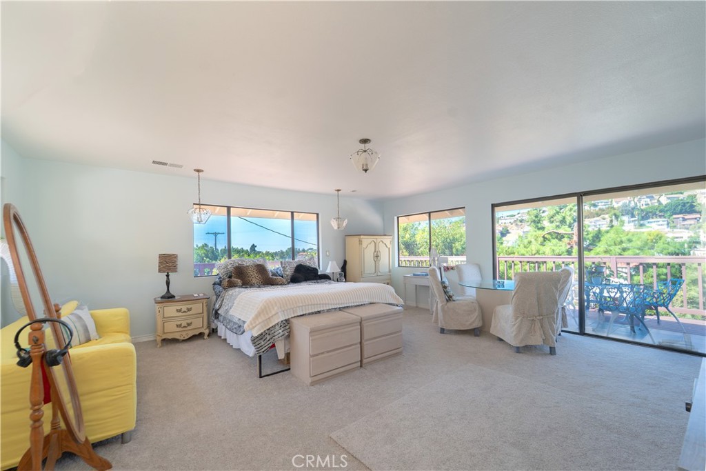 945 Mira Valle Street Property Photo 31