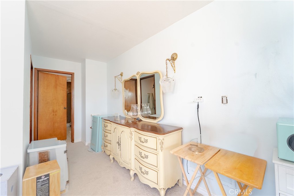 945 Mira Valle Street Property Photo 32