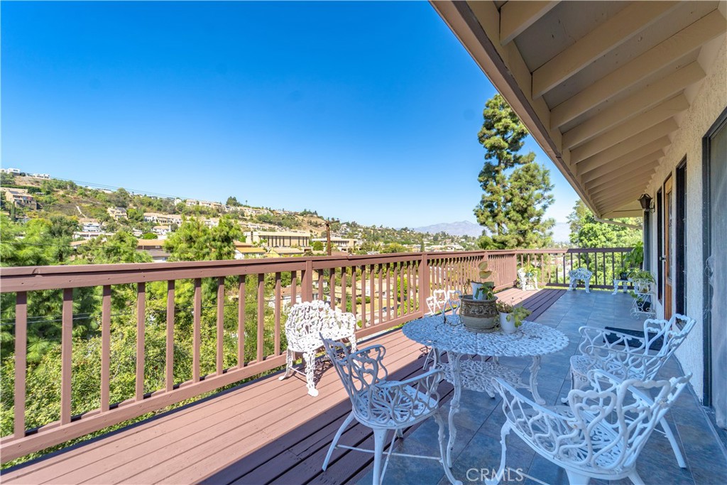 945 Mira Valle Street Property Photo 38