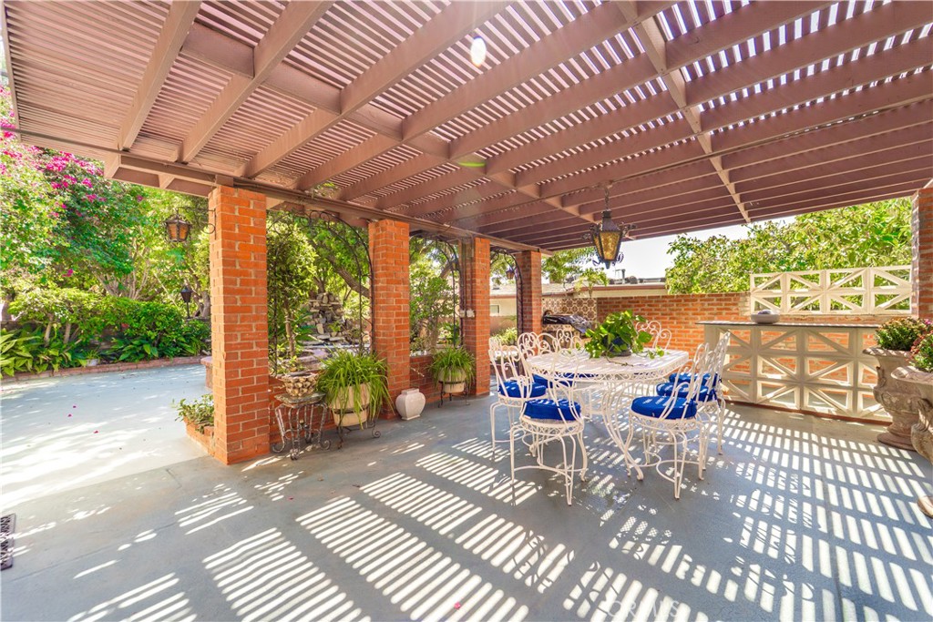 945 Mira Valle Street Property Photo 41