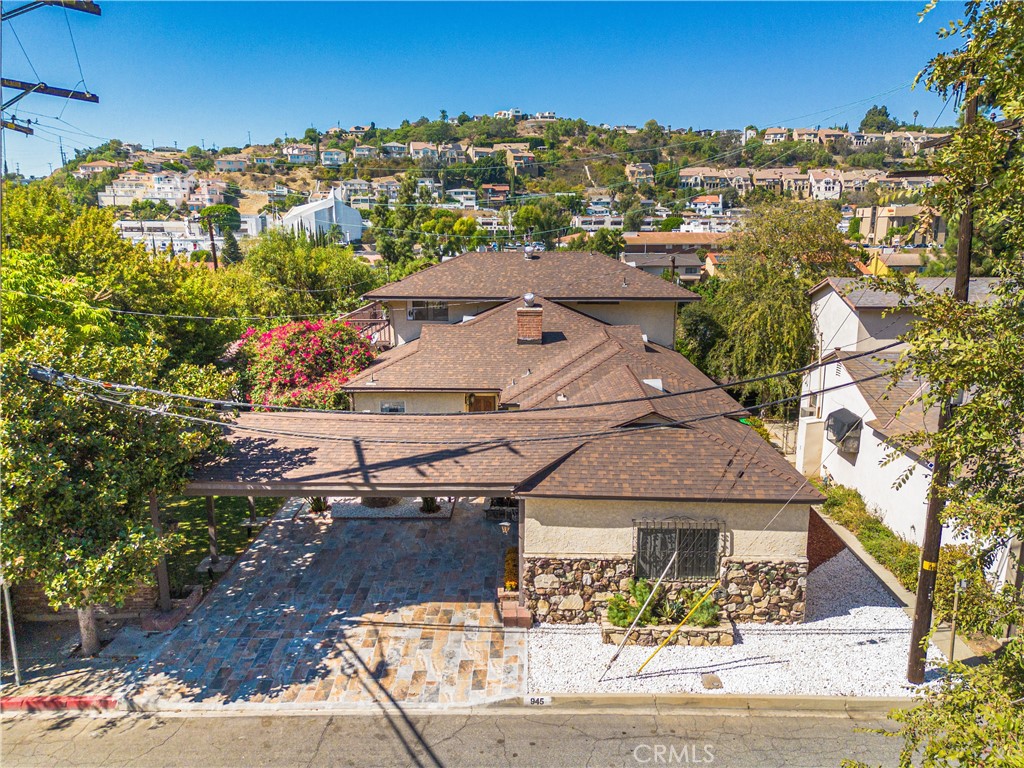 945 Mira Valle Street Property Photo 49