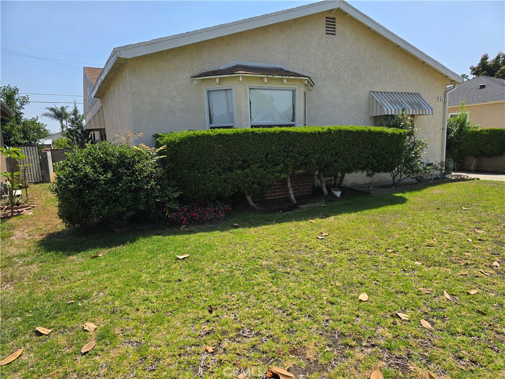 806 W Markland Property Photo 2