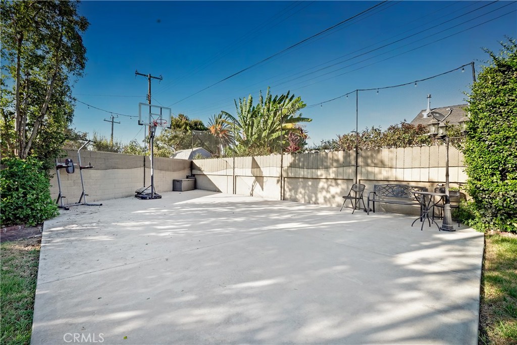 7211 Glencliff Property Photo 25