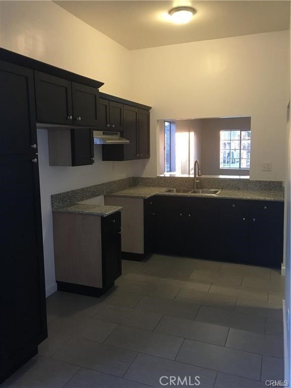 4354 Compton Property Photo 5