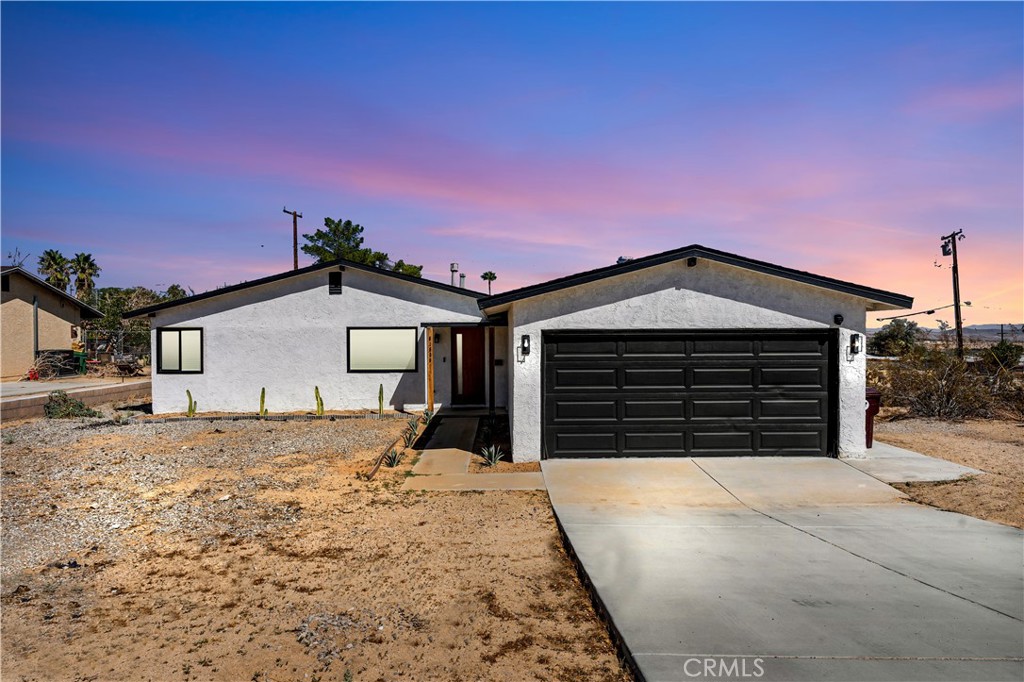 61550 Sunburst Dr Property Photo 1
