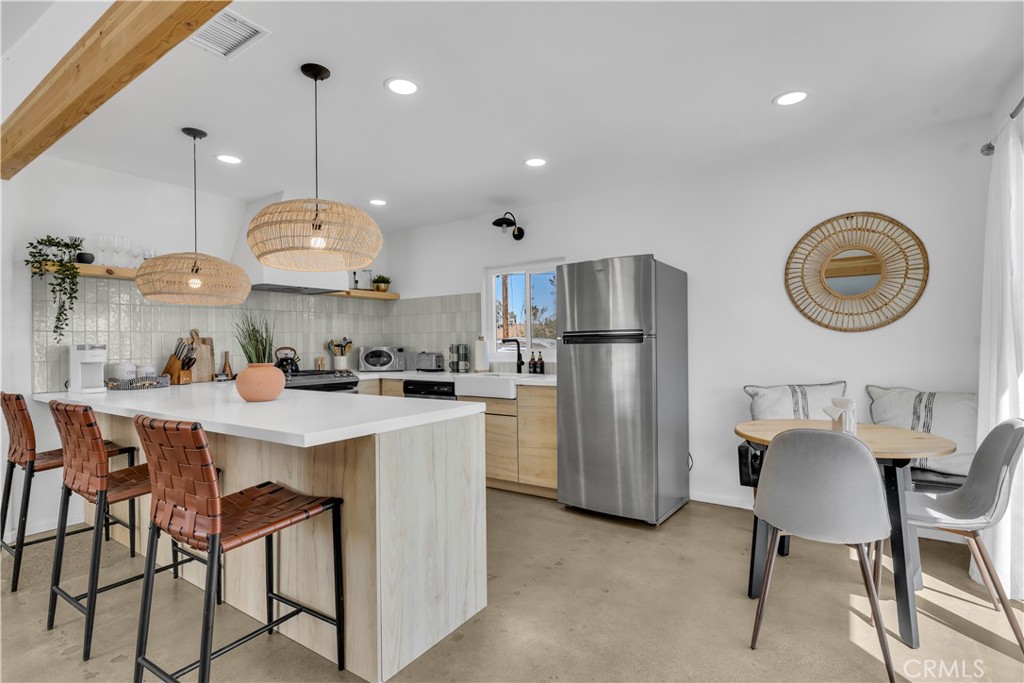 61550 Sunburst Dr Property Photo 8