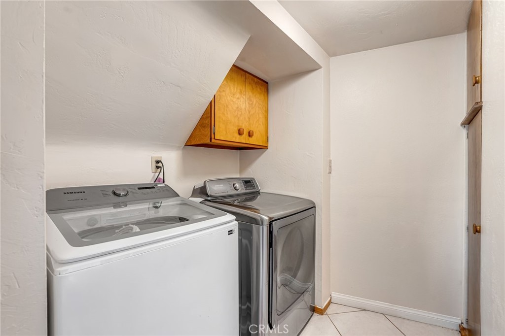 535 E Valencia Street Property Photo 12