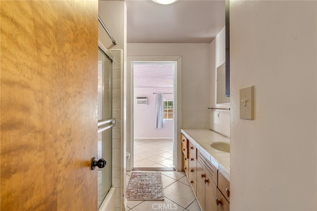 535 E Valencia Street Property Photo 13