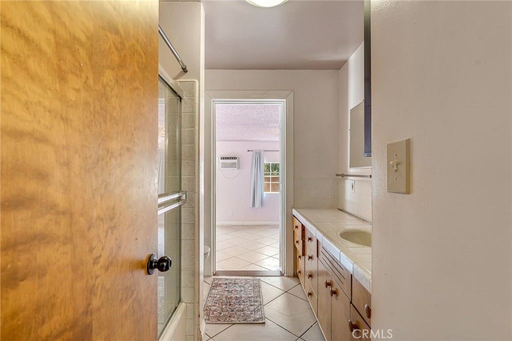 535 E Valencia Street Property Photo 13