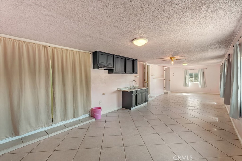 535 E Valencia Street Property Photo 17