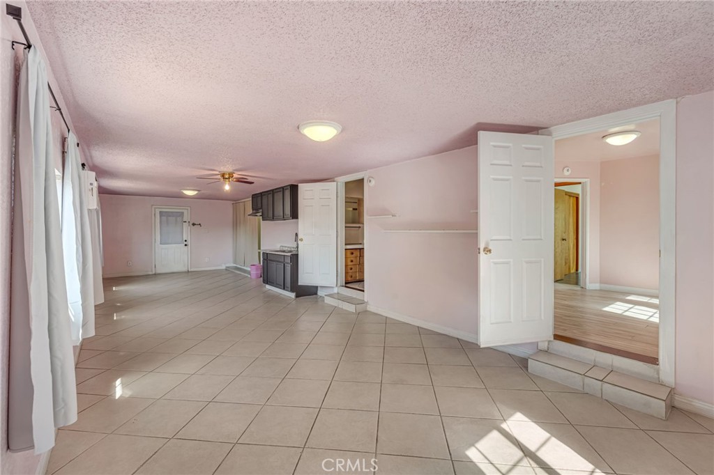 535 E Valencia Street Property Photo 18