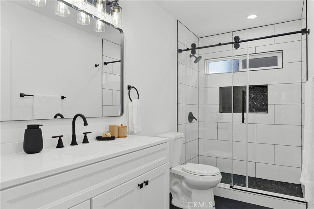4747 Pixie Property Photo 7