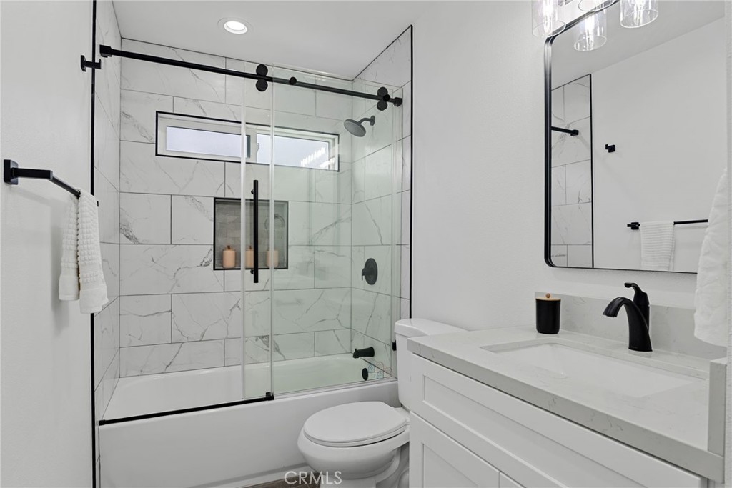 4747 Pixie Property Photo 9