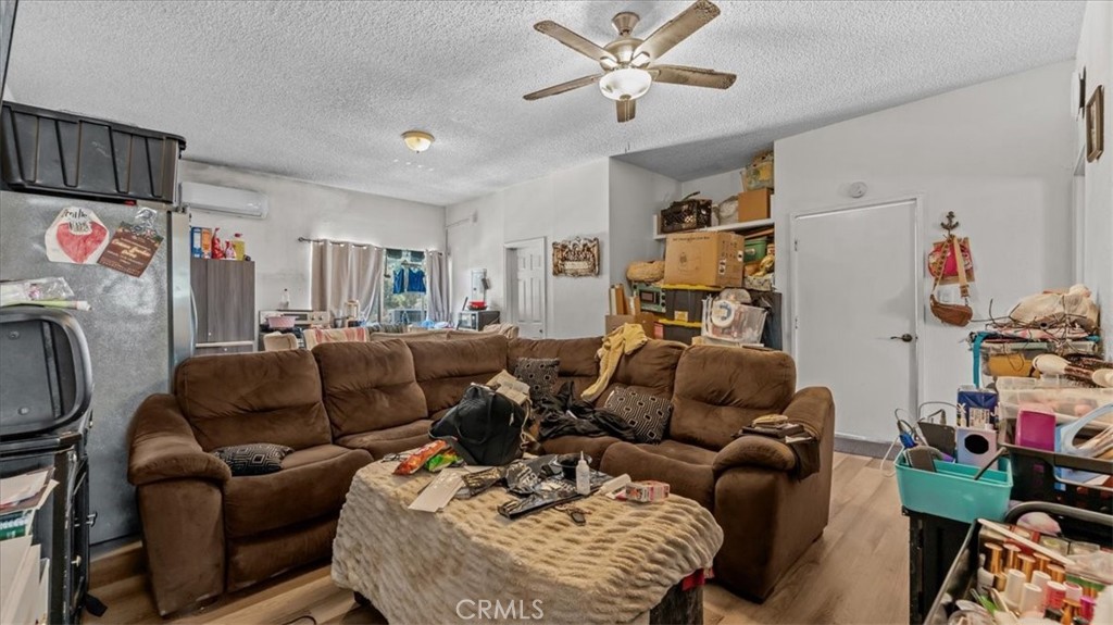 2171 Santa Fe Property Photo 17