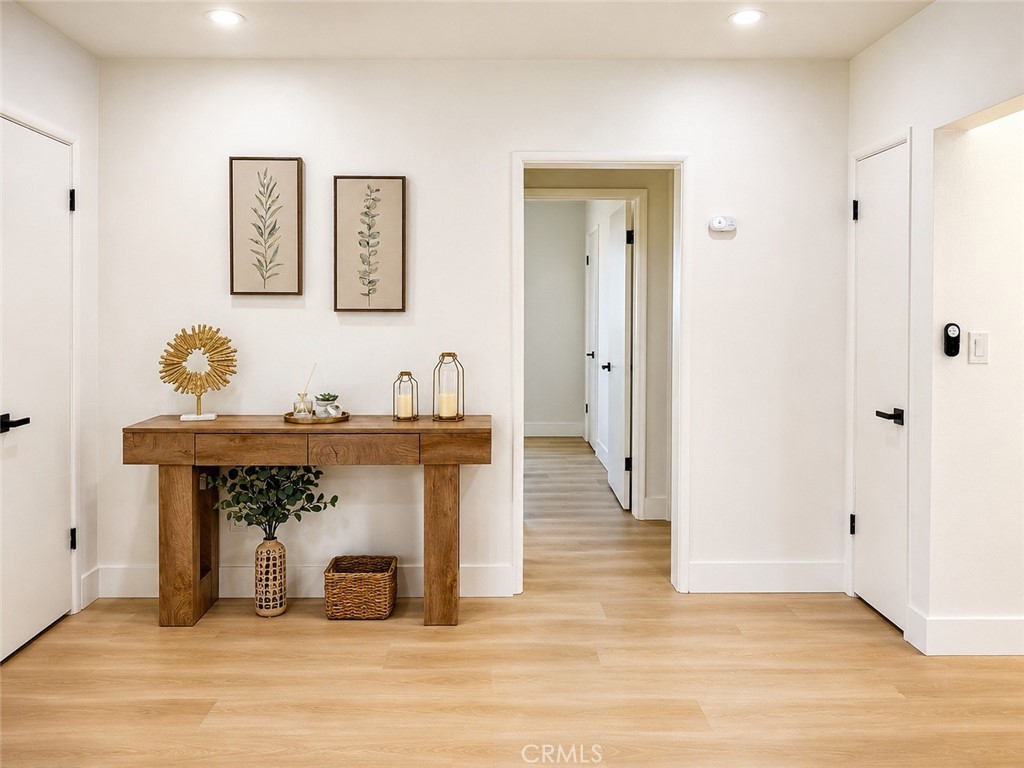 8214 Jadeite Ave Property Photo 4