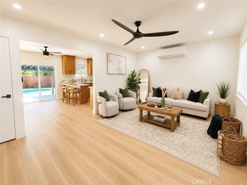 8214 Jadeite Ave Property Photo 10