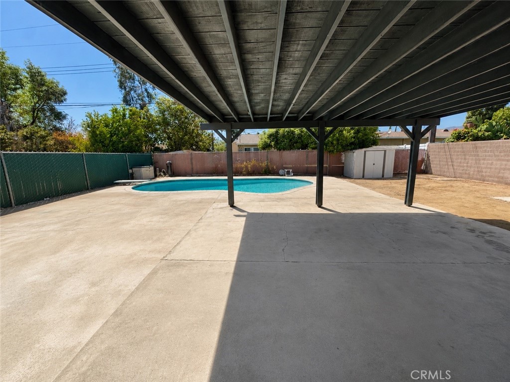 8214 Jadeite Ave Property Photo 17