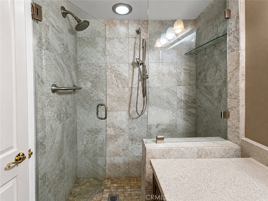 7805 Eglise Property Photo 6