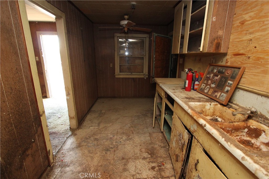 8511 Grand Property Photo 6