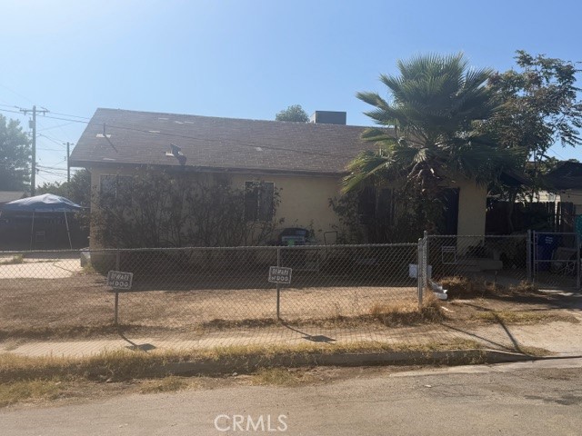 1231 1/2 Lincoln Property Photo 5