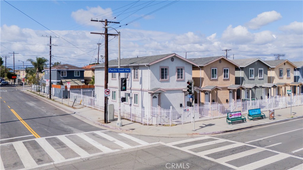 1301 E Pacific Coast Property Photo 41