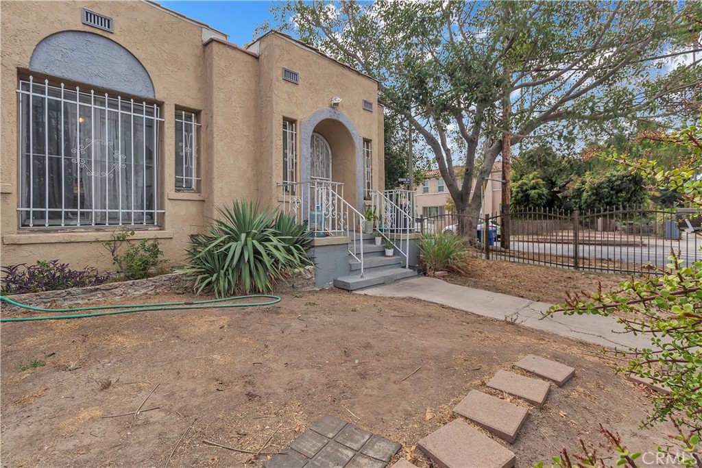 4115 Council Street Property Photo 1