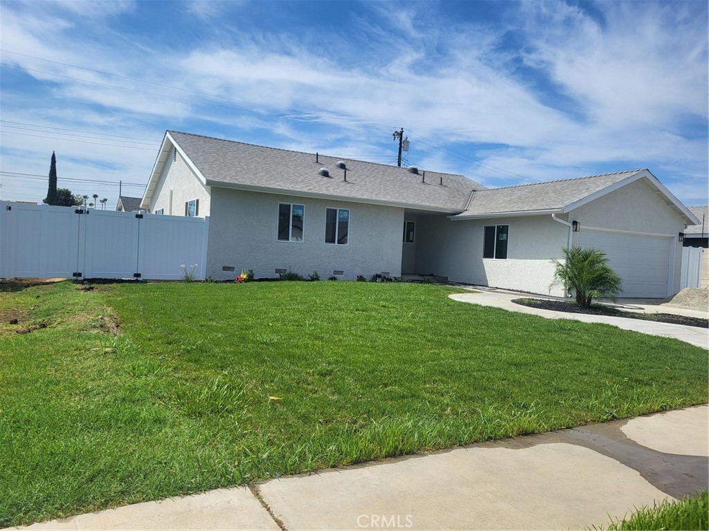 313 Stardust Property Photo 1