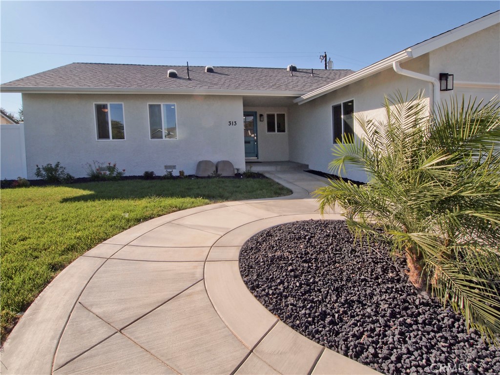 313 Stardust Property Photo 2