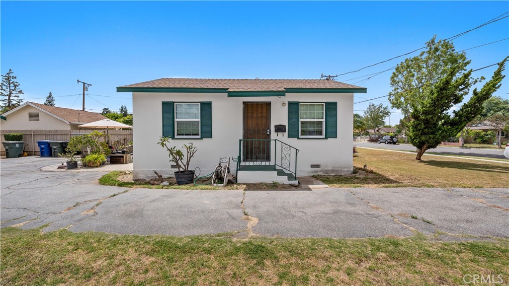 9228 Rio Dell St. Property Photo 5