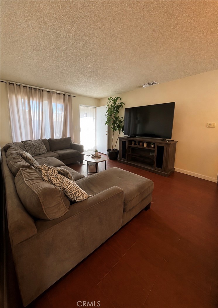 312 Redbud Place Property Photo 5