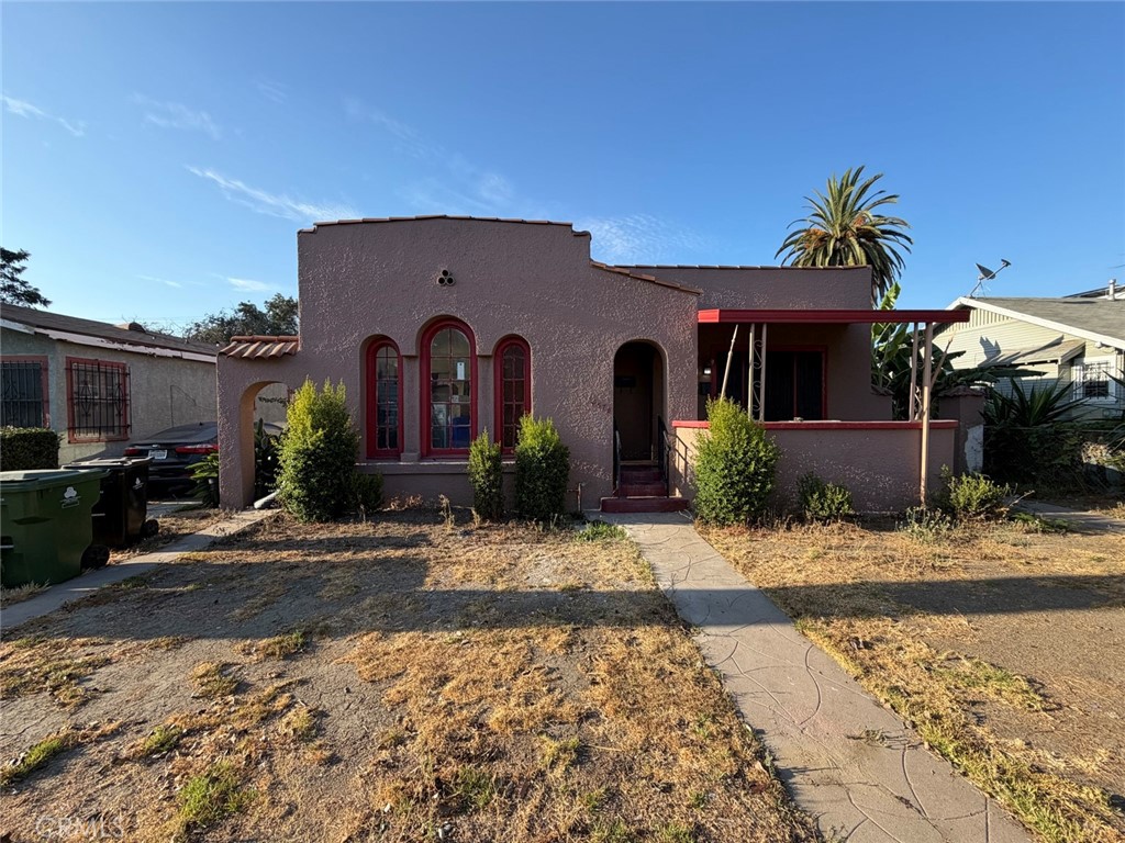 1457 W 37th Dr Property Photo 7