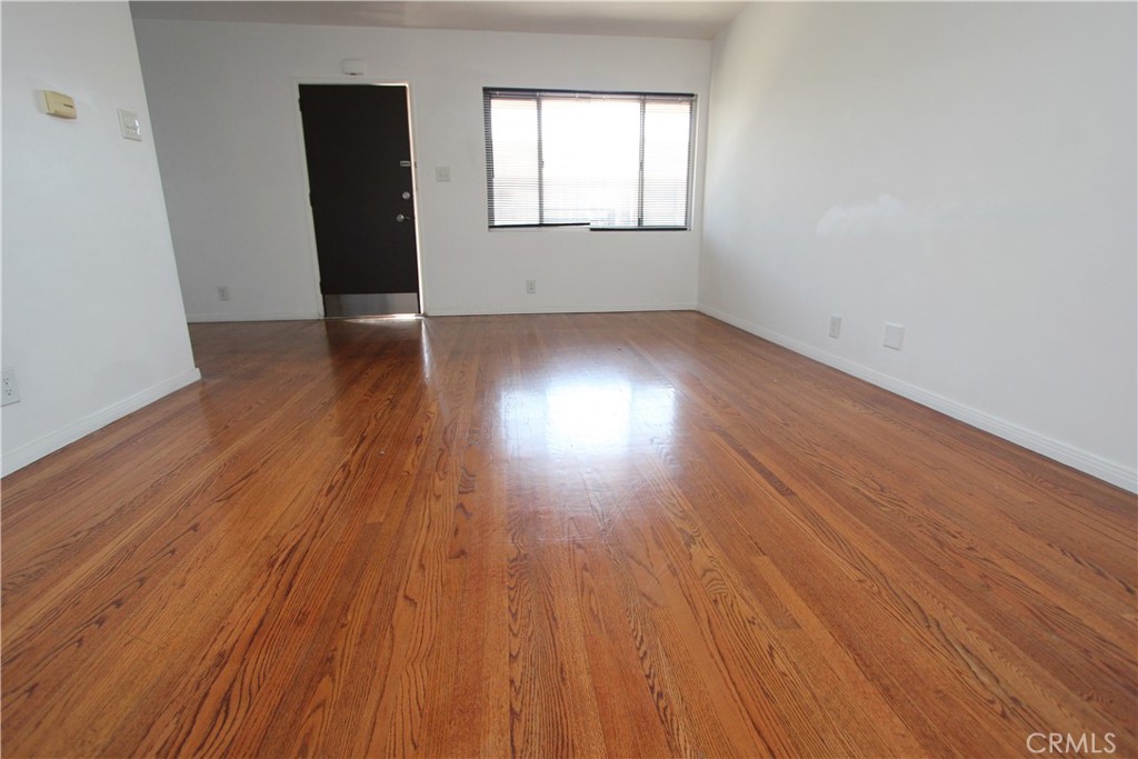 1831 E Appleton Property Photo 7