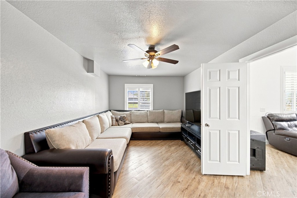 113 Agua Santa Drive Property Photo 13