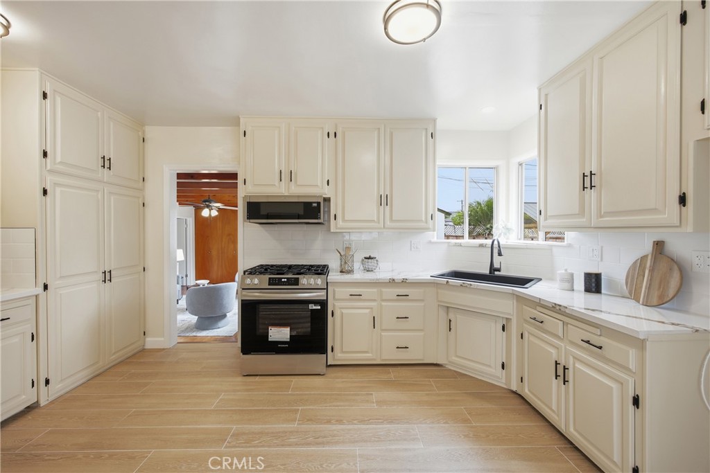 5412 Lemoran Avenue Property Photo 10