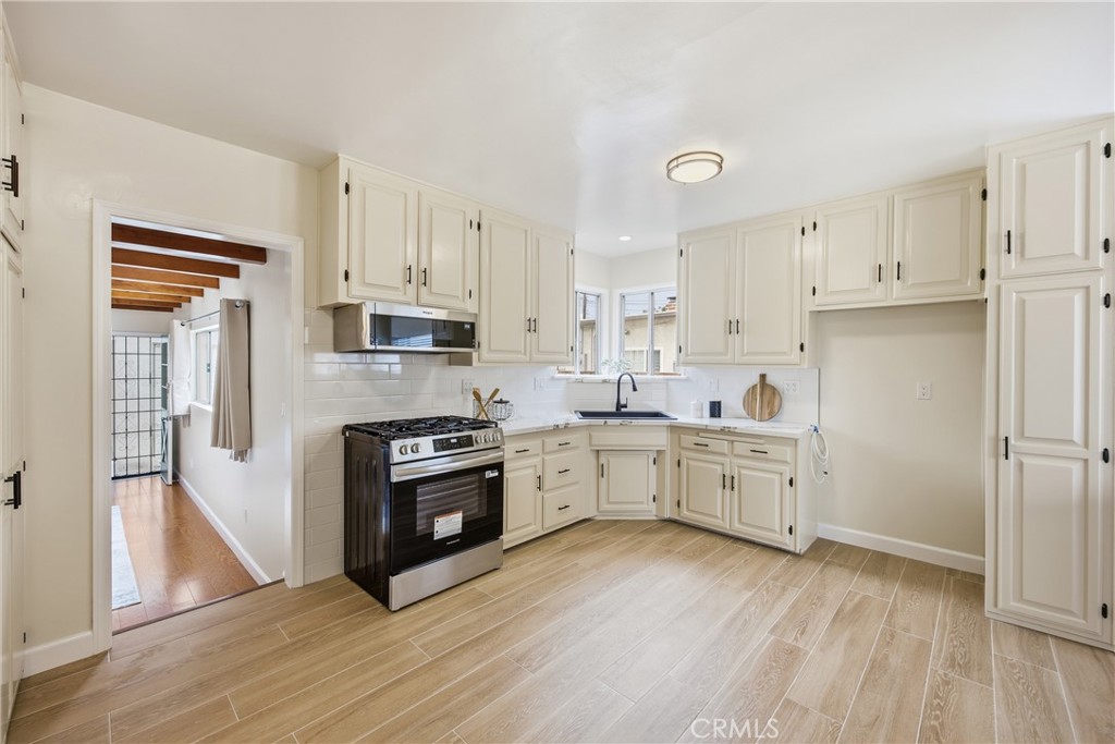 5412 Lemoran Avenue Property Photo 11