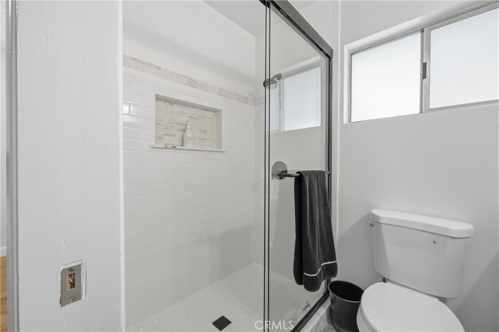 5412 Lemoran Avenue Property Photo 20