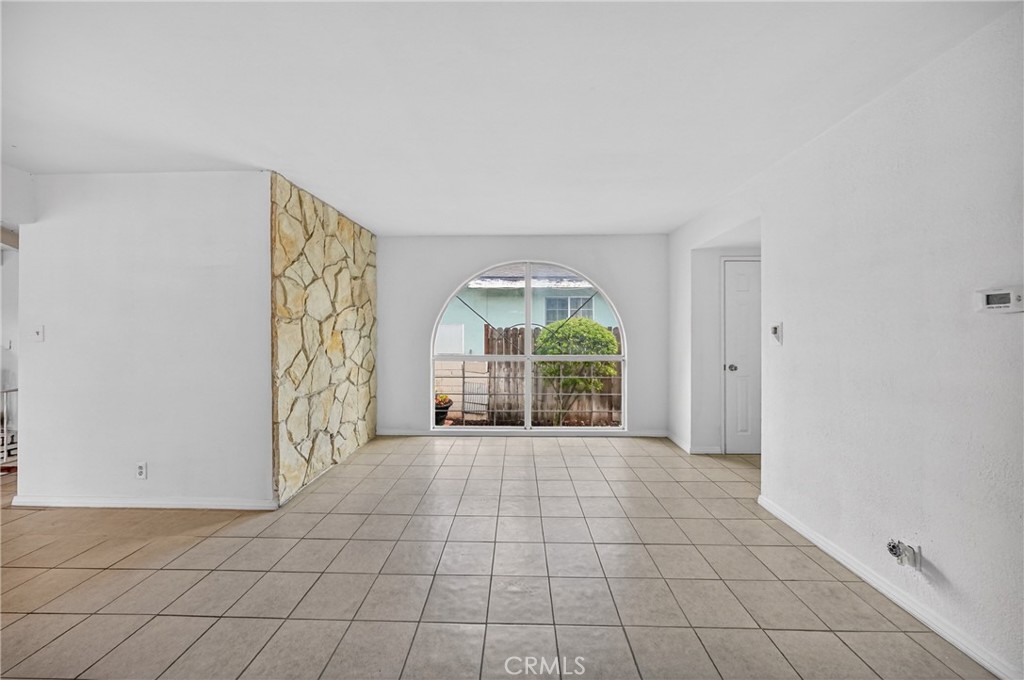 10529 La Mirada Property Photo 8