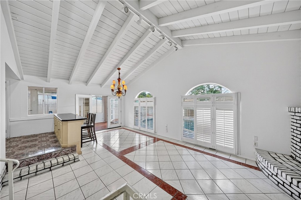 10529 La Mirada Property Photo 10