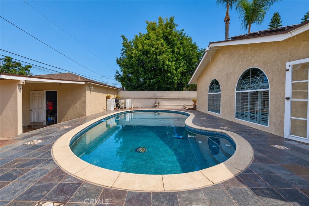 10529 La Mirada Property Photo 35